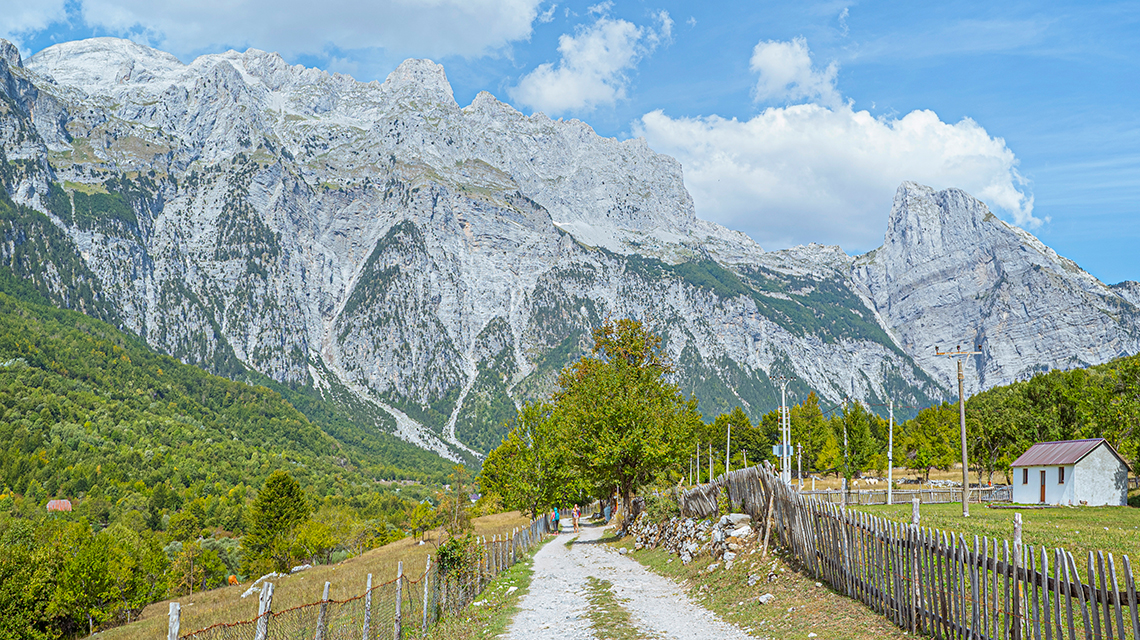 Theth-Nationalpark, Albanien © Elsworth Frobisher, TheWorldPhotoTour.com